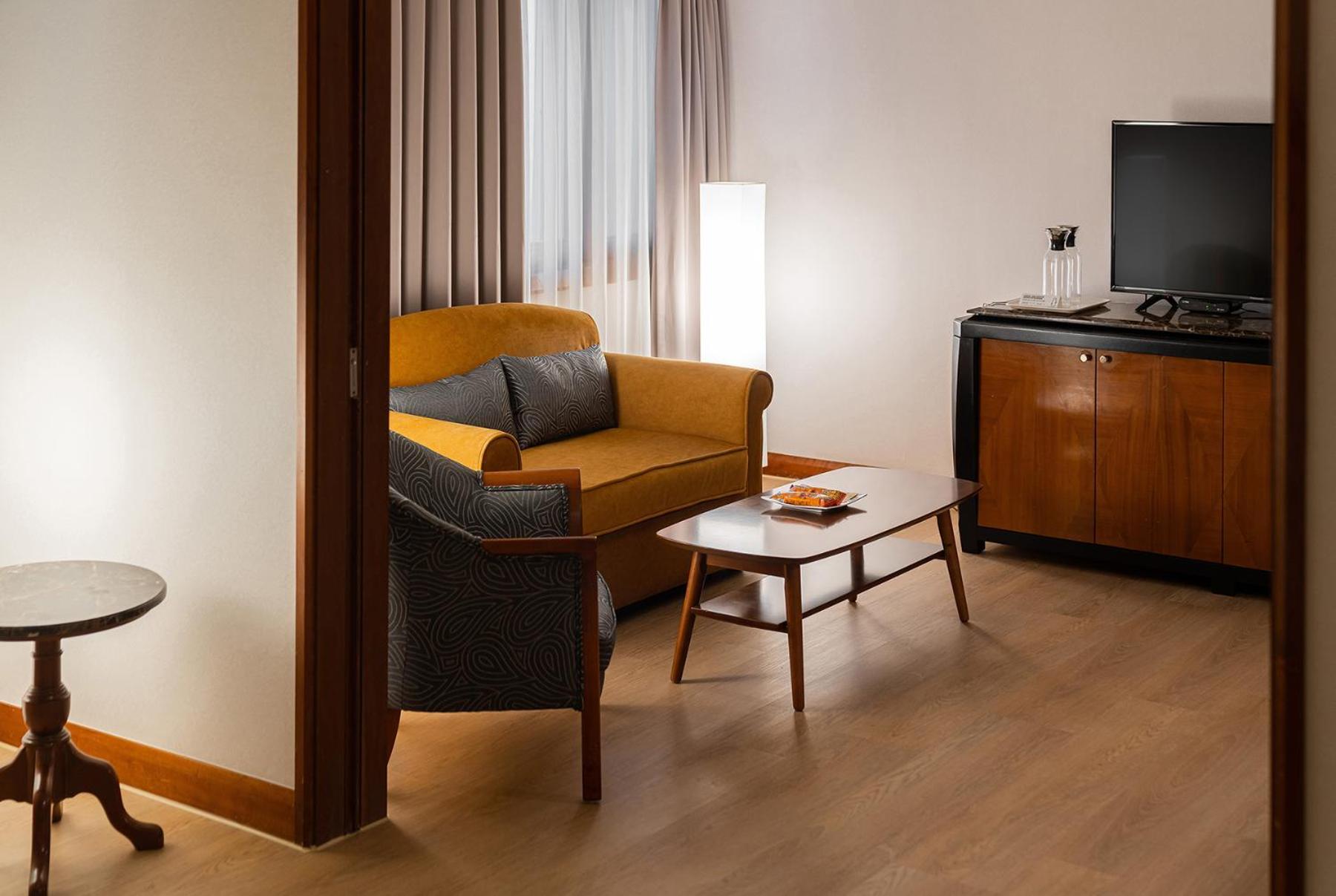 Hotel National Taichung Eksteriør bilde